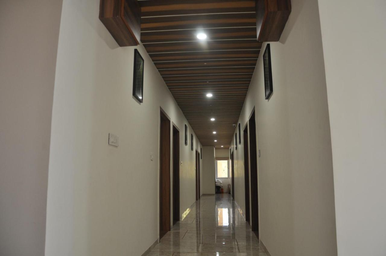 Hotel The Grand Shiva Gondal Εξωτερικό φωτογραφία