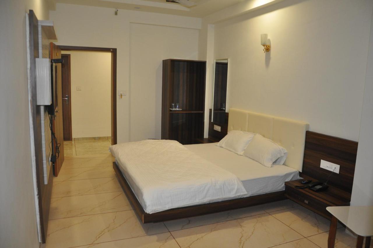 Hotel The Grand Shiva Gondal Εξωτερικό φωτογραφία